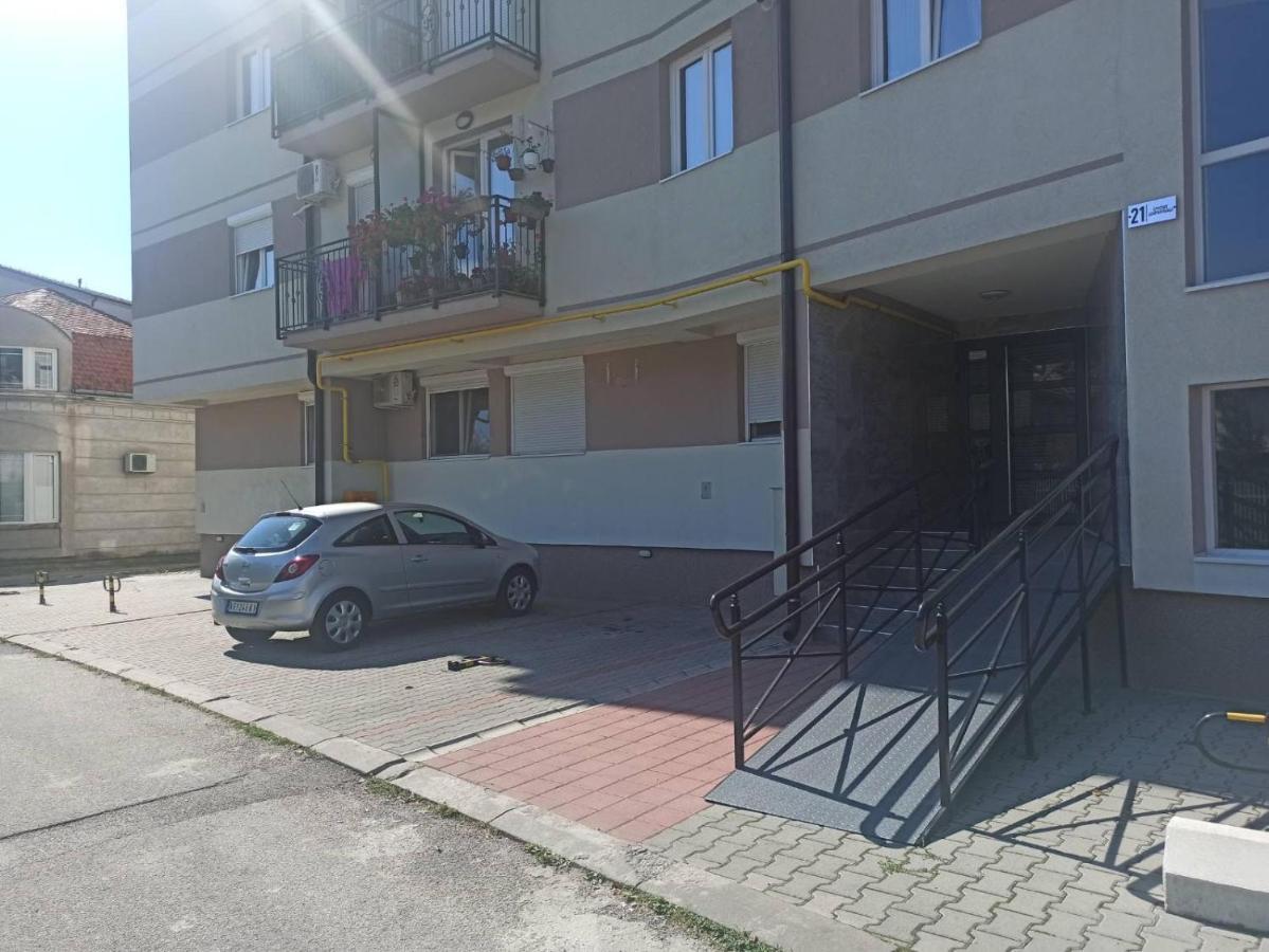 Djokic Apartments Kragujevac Esterno foto